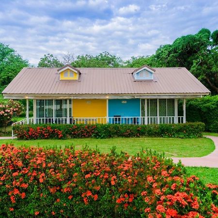 Bo Tree Cottage On The River Мукдахан Екстериор снимка