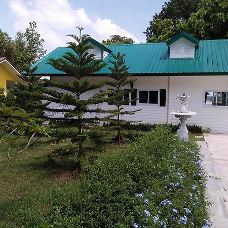 Bo Tree Cottage On The River Мукдахан Екстериор снимка