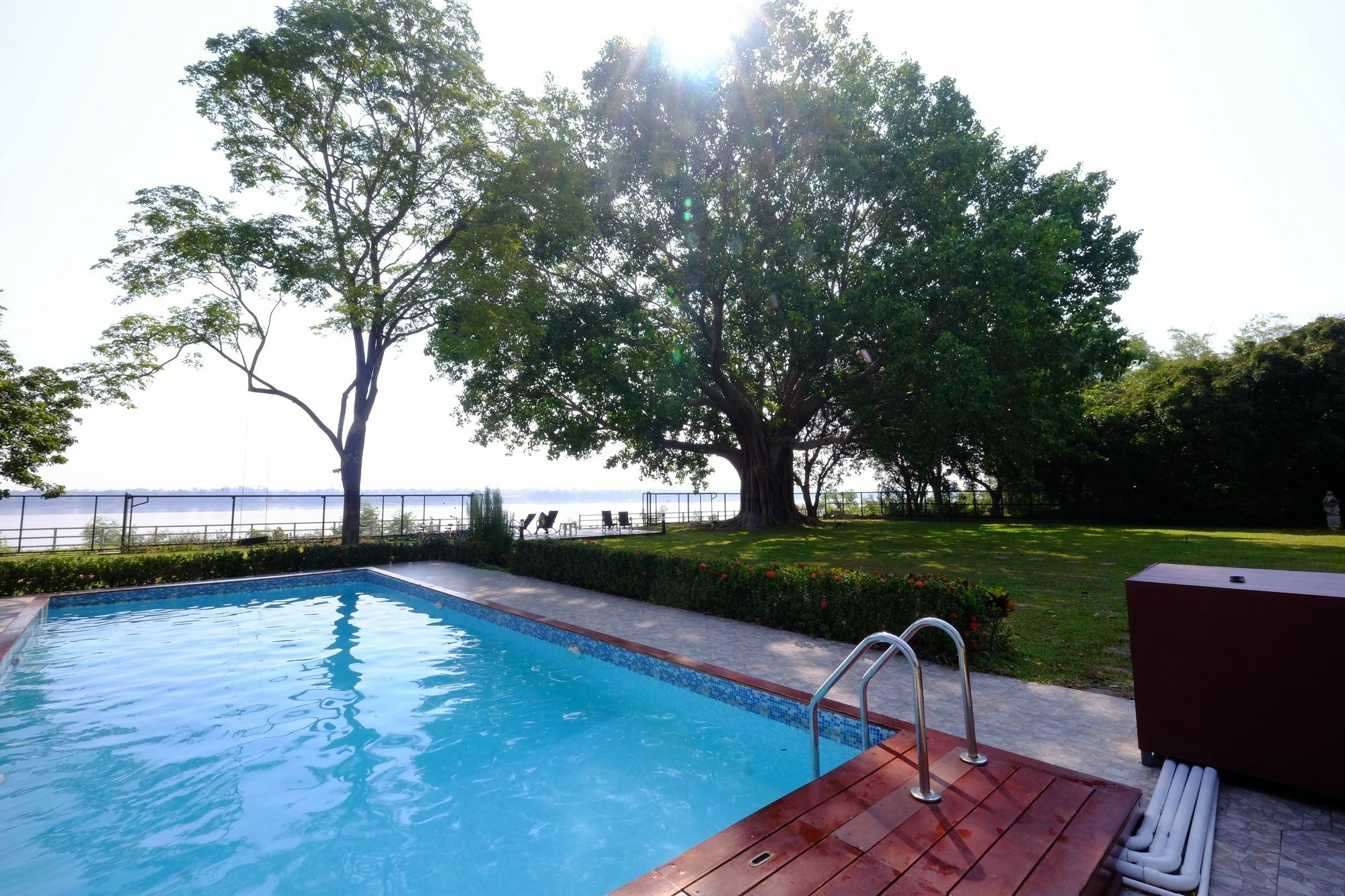 Bo Tree Cottage On The River Мукдахан Екстериор снимка